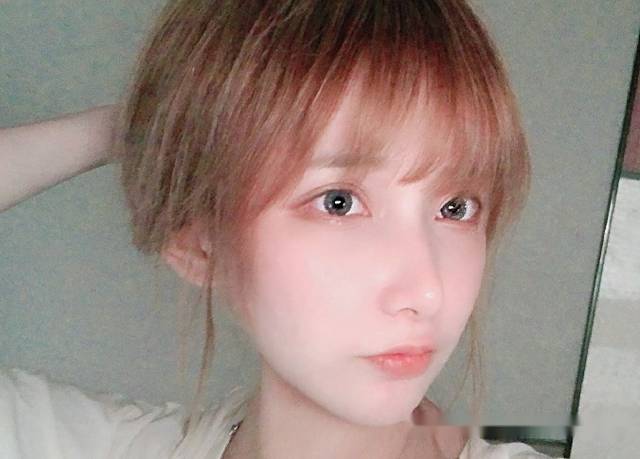 斗鱼第一鸽王现身cj,停播1年粉丝苦苦等候,如今再现精美cos