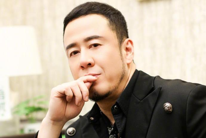 惊雷原唱回应杨坤说了什么杨坤为什么说惊雷恶心mc六道个人资料