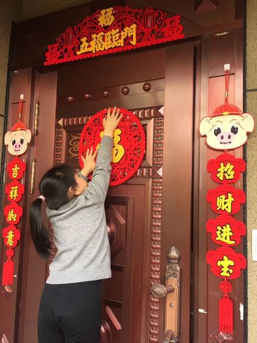 [春节采风手机摄影比赛参赛:挂灯笼·贴春联]