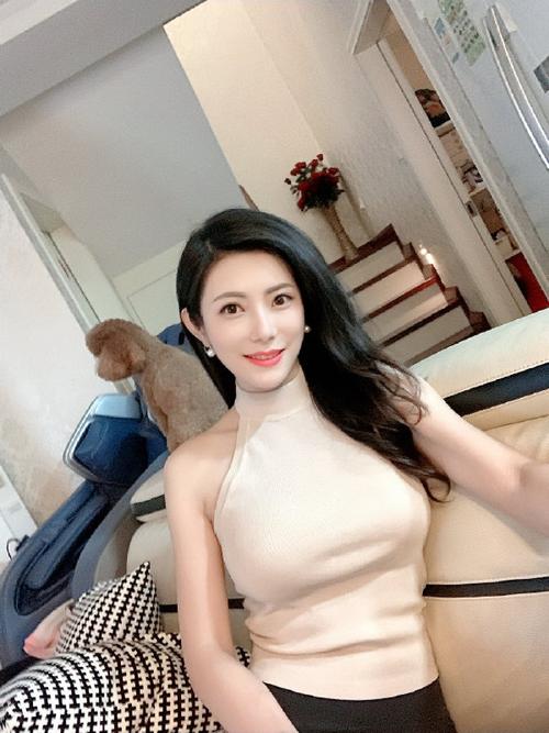 经济报道女主持人  马荔  阴阳路主演雷宇扬的老婆 [查看原图] [查看