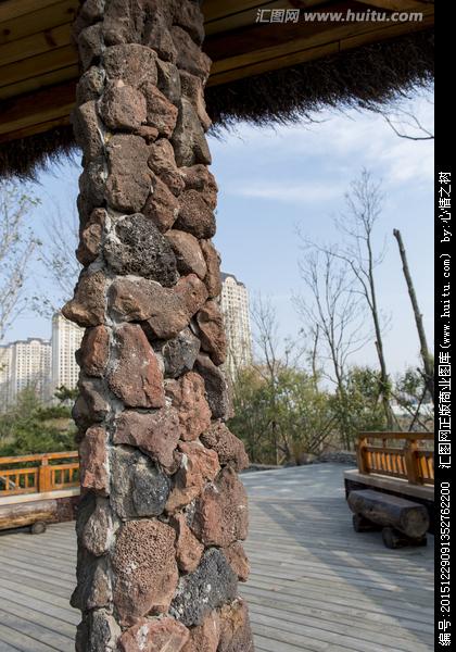石头柱子,路桥建筑,建筑摄影,摄影,汇图网www.huitu.com