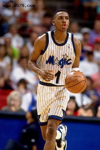 安芬尼-哈达威,现在年轻的球迷都不是熟悉的名字,出生于1971年7月18日