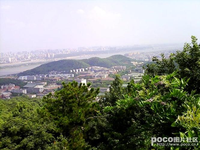 岳麓山