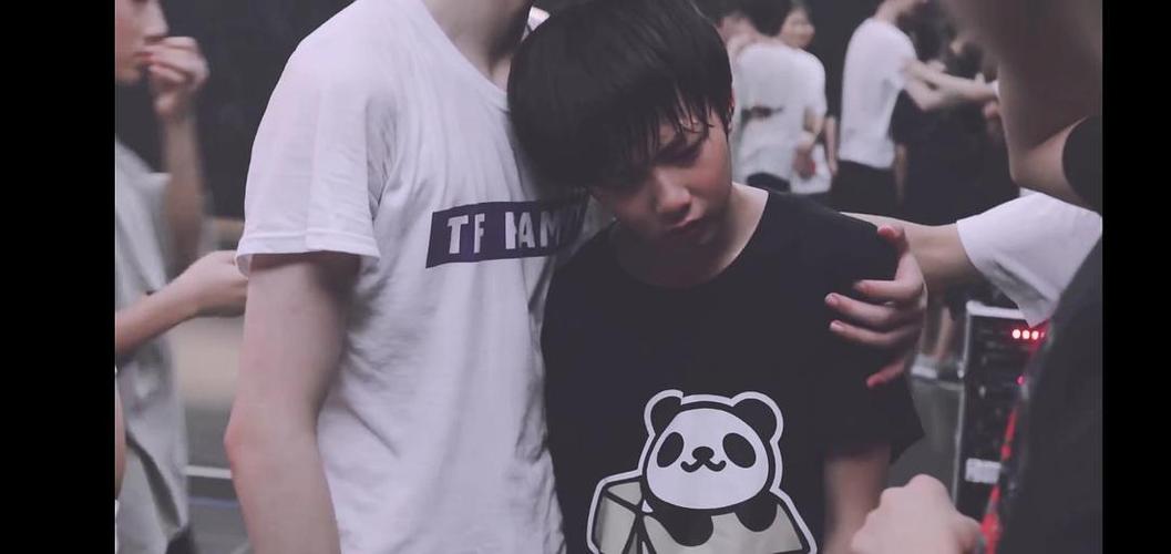 刘耀文生日快乐