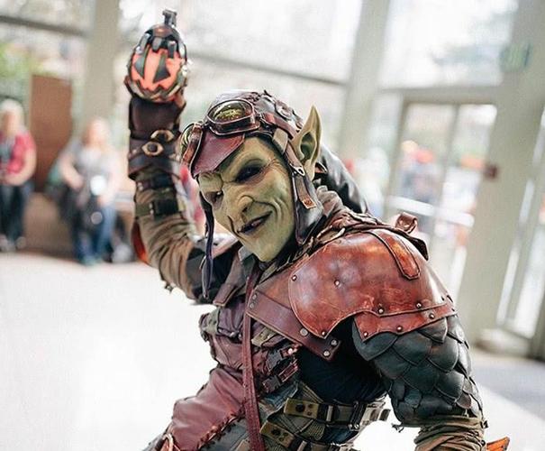 同样是cos漫威英雄,雷神与绿巨人遭恶搞,图4却获盛赞