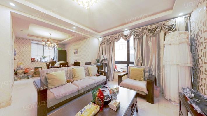 精装修 满两年 拎包入住 房东诚心卖 地铁口好房子-客厅