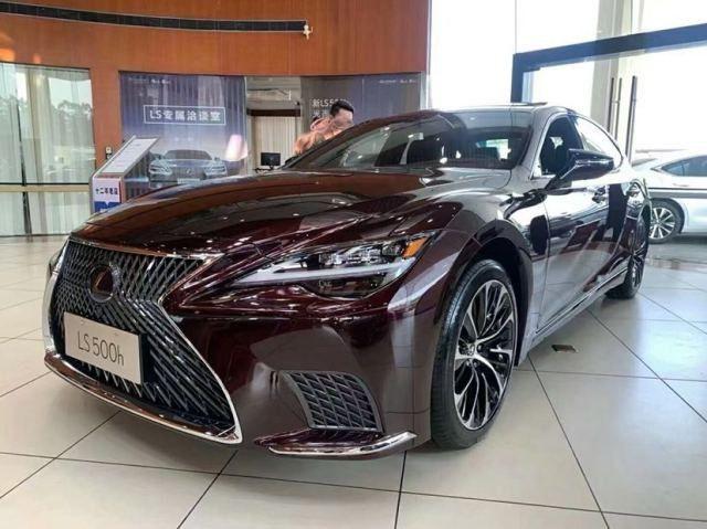 21款雷克萨斯ls500h 现车最低报价