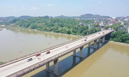 邵阳市区资江二桥全封闭施工 5条公交线路改道
