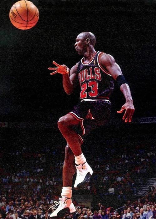 高规格的全新演绎 · air jordan 12 retro "royalty"|soar 开箱_air