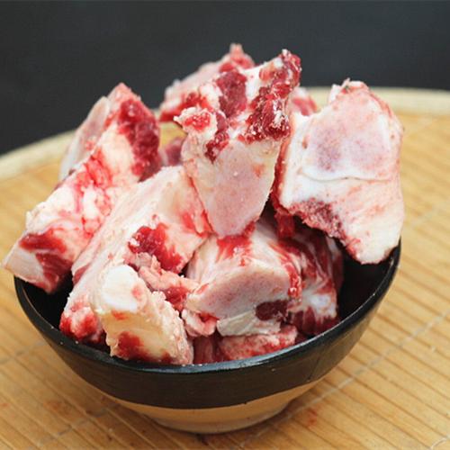 牛软骨牛刺骨牛仔骨牛棒骨牛肋排骨另有牛腿骨牛骨头