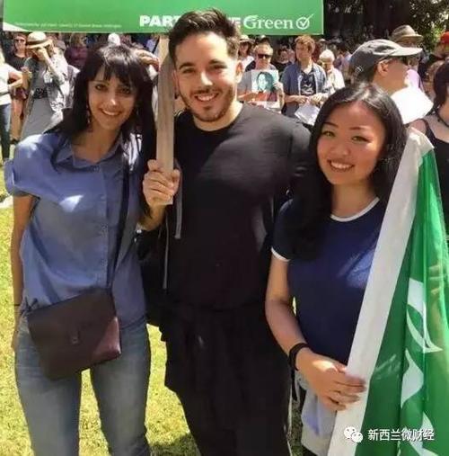 她将作为新西兰绿党候选人参加奥克兰botany选区的竞争.