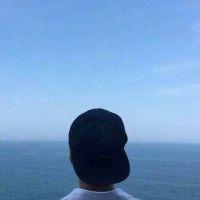 海边情侣头像一对背影大全