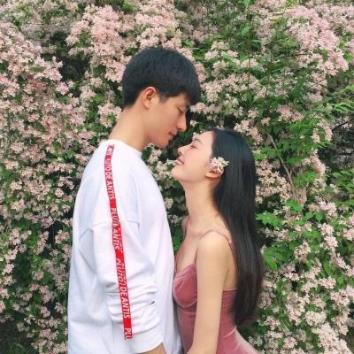 情侣头像只想吻你