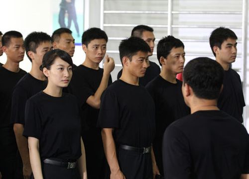 董维嘉《便衣支队》剧照