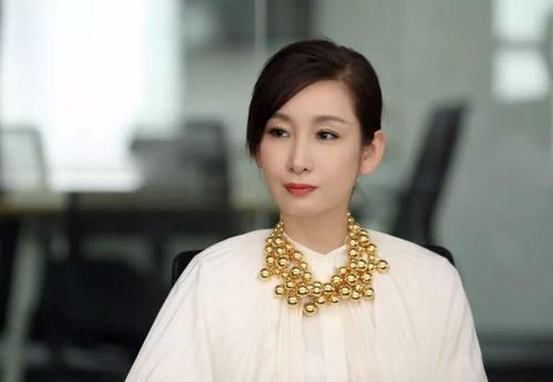 图集:分享实力派女星秦海璐高清壁纸,赶紧收藏吧!