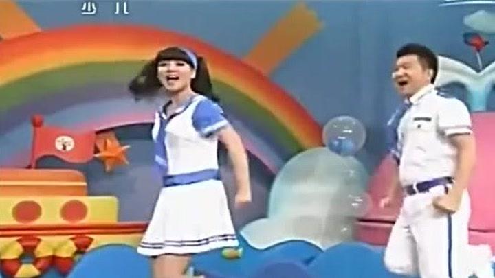    小小智慧树歌曲全集 公共汽车