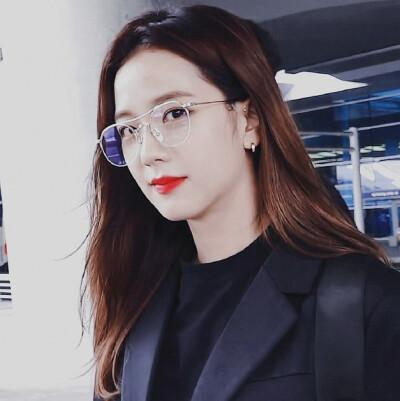 金智秀头像//拿图自觉收藏//详细见专辑介绍