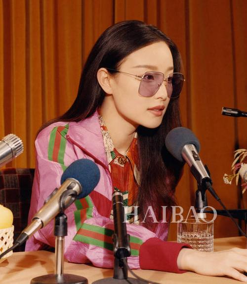 古驰(gucci) 2018秋冬眼镜广告形象大片:与倪妮相约新闻发布会!