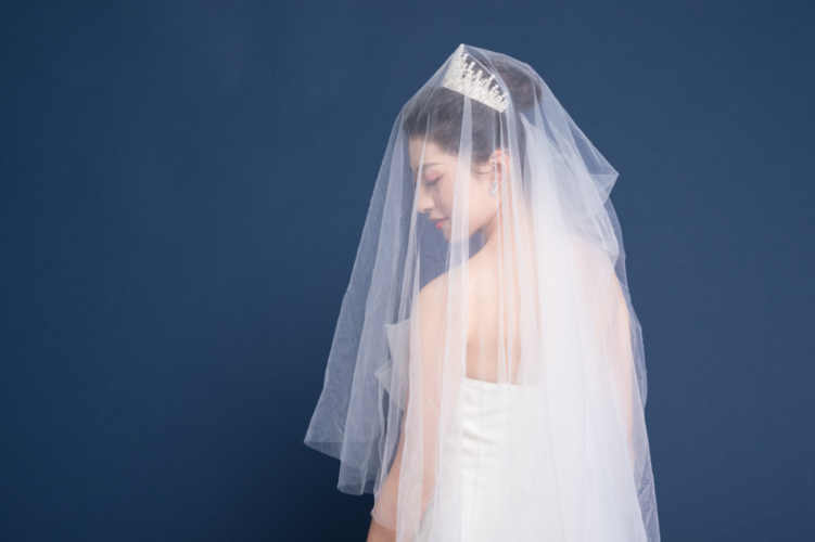 婚纱抠图在ps里抠图有透明度的婚纱