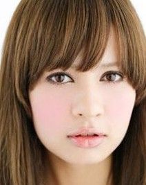 类似  不过看上去还是比这个带一点婴儿肥的适合是什么发型,还有