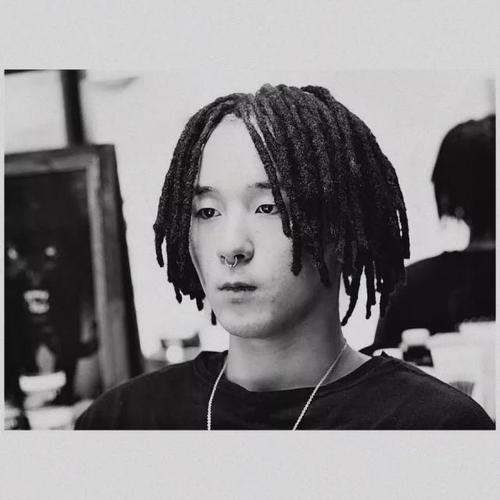 炫酷潮男脏辫