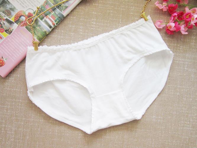 纯棉白色女士内裤棉质内裤中低腰三角裤盒装包邮