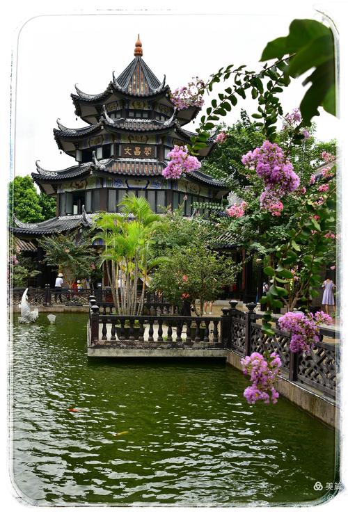 其它 余荫紫薇香 写美篇  近日,第二届余荫山房紫薇文化旅游节在广州