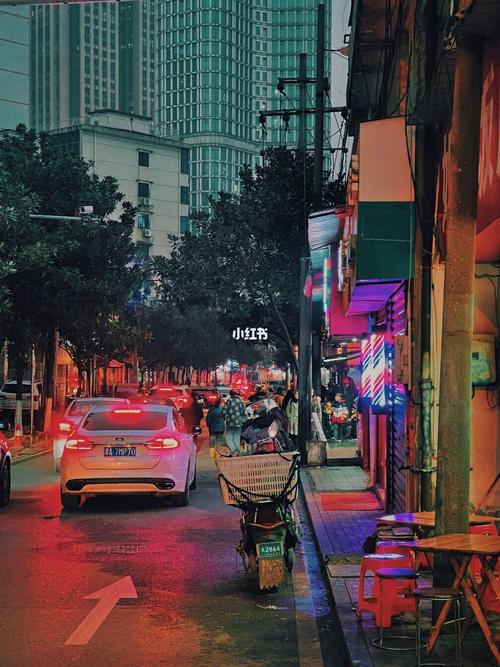 人间百态,各具冷暖.
