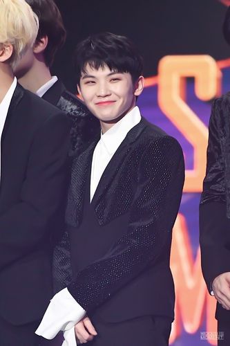 seventeen woozi 李知勋