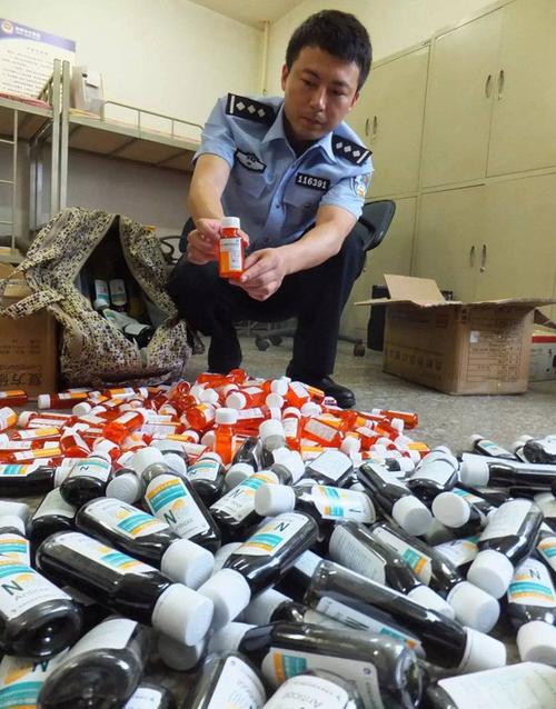 沈阳母亲哭诉儿子迷上"大力"引出公安部督办跨市贩毒大案
