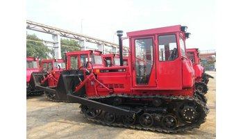 东方红802型履带拖拉机