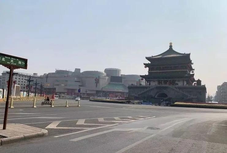 罕见疫情下的西安