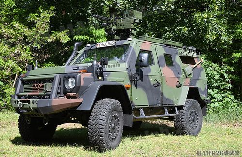 图说:德军警卫营新型装甲车 g级越野车改装而来 配备遥控武器站