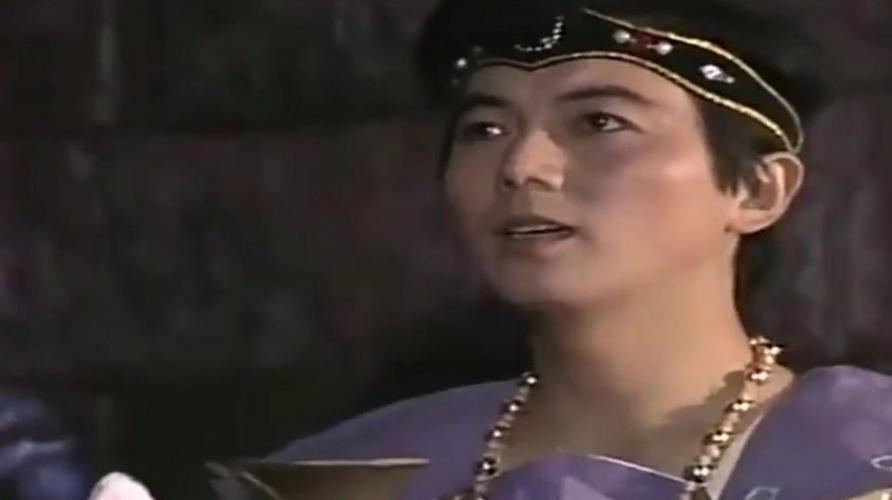 封神榜殷洪将姜子牙的符水下到火灵圣母水中她喝了法力尽失