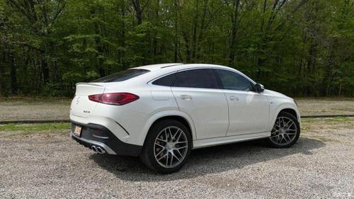 奔驰将豪华,时尚和运动融合最好的一款suv 在全新奔驰amg gle53 coupe