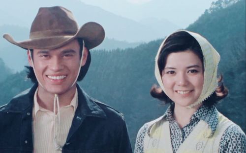 来看看70年代乡秀树与秋子的精彩爱情故事