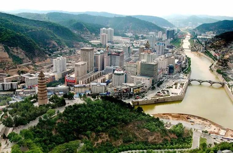 延安市区全貌