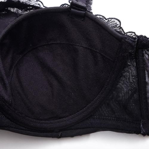 歌瑞尔夏季新款性感刺绣聚拢内衣防走光黑色抹胸式女士文胸幻跃