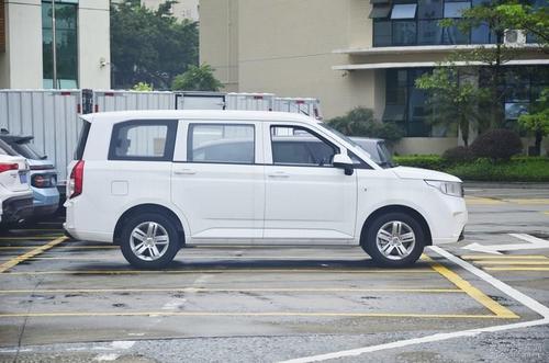 重庆五菱宏光多少钱 五菱宏光七座报价【汽车时代网】