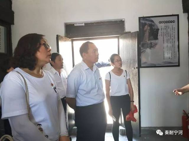 教育实践:宁河区芦台五中党总支组织开展"不忘初心迎七一,牢记使命向