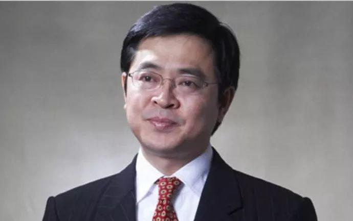 调解刘强东性侵,"深圳写字楼大王"李华的卓越之路 | 艾问人物