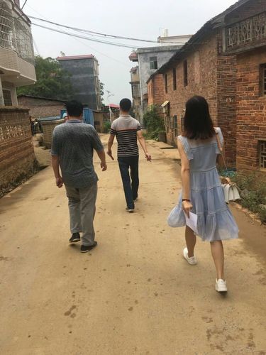 "教育扶贫在行动,入户走访暖人心"宜章县一六镇中学全体教职工大家访