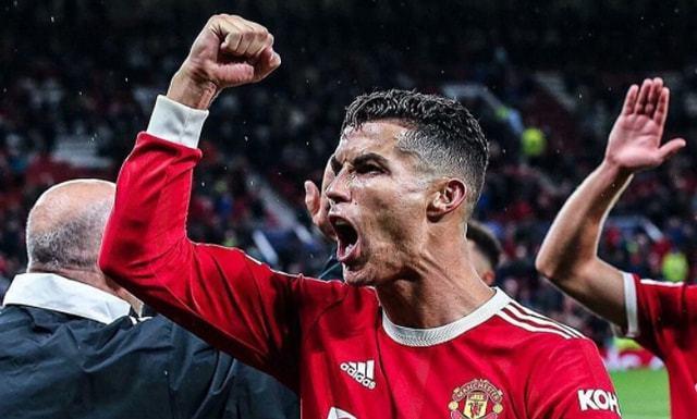 前英超球队老板怒斥36岁c罗你来曼联就只是为了流量吗