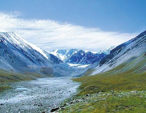 一日爽游四季景色 看新疆哈密的七十二变