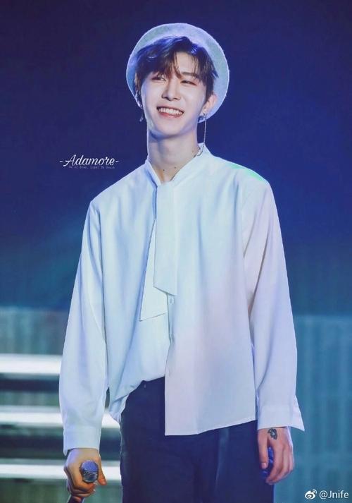 2018年6月24日 17:25   关注  范丞丞 乐华七子 评论 收藏