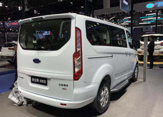 江铃福特新全顺商旅型,为何体验更加舒适省心?