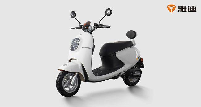 雅迪电动车充电口在哪