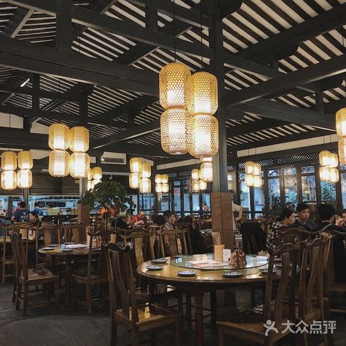 鸡毛店