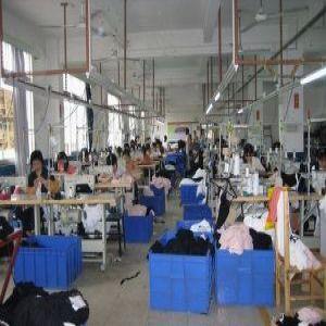 深圳市宝安区沙井华清制衣厂
