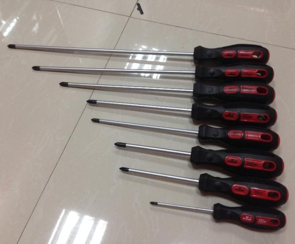 举例[6*300十字]代表螺丝刀杆直径为6mm  长度为300mm  刀头十字花